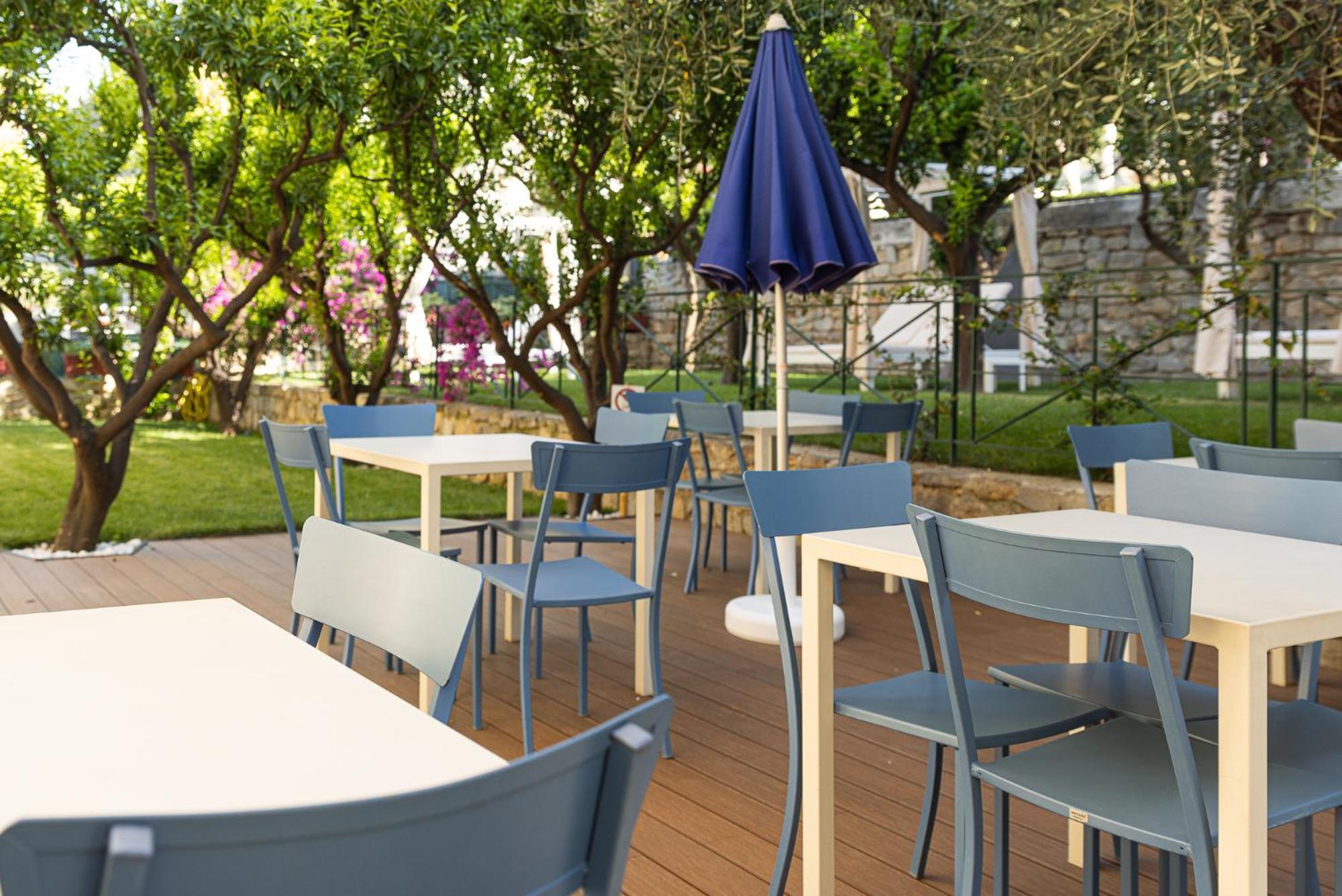 Hotel Villa Elisa & Spa Bordighera Bagian luar foto