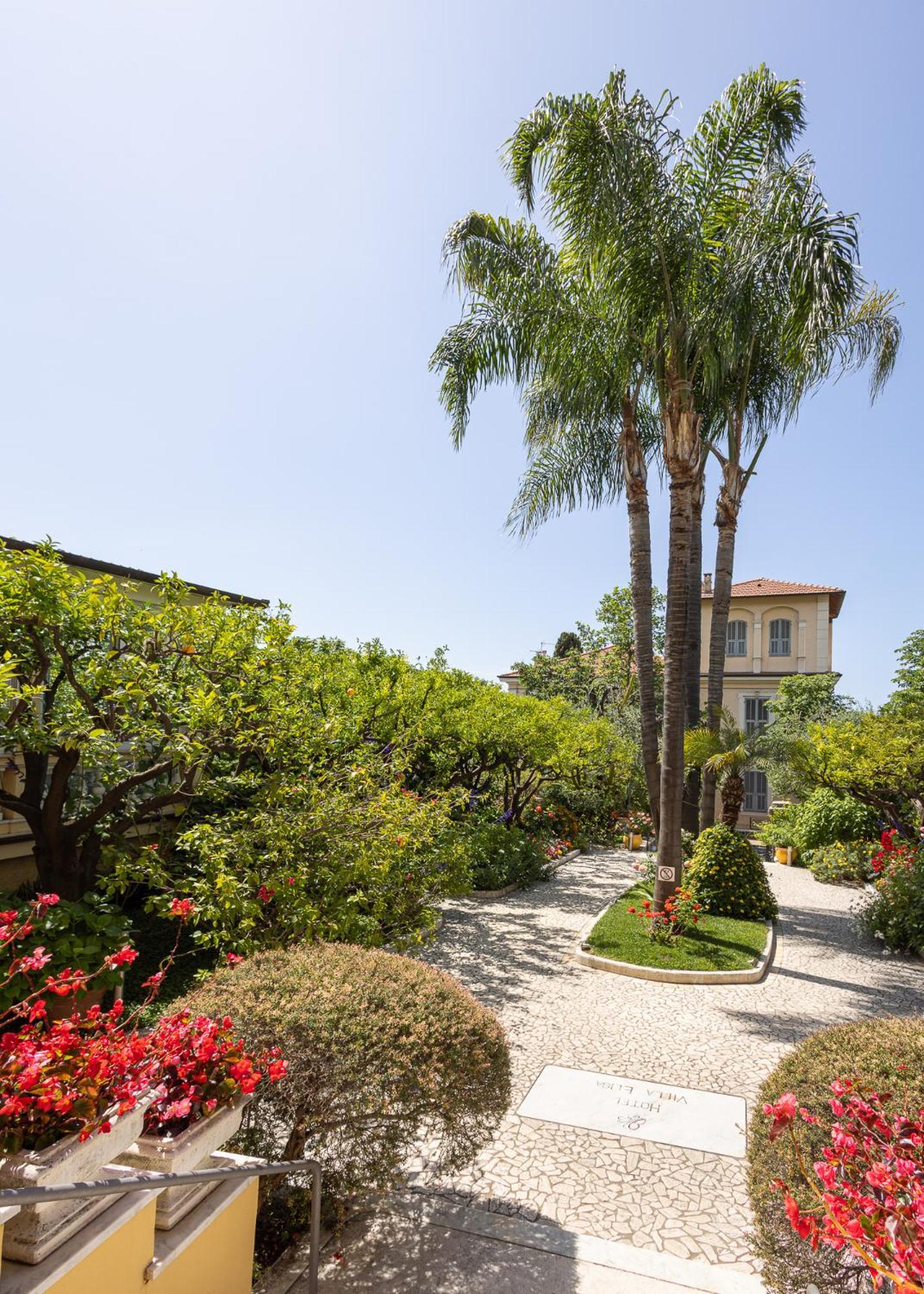 Hotel Villa Elisa & Spa Bordighera Bagian luar foto